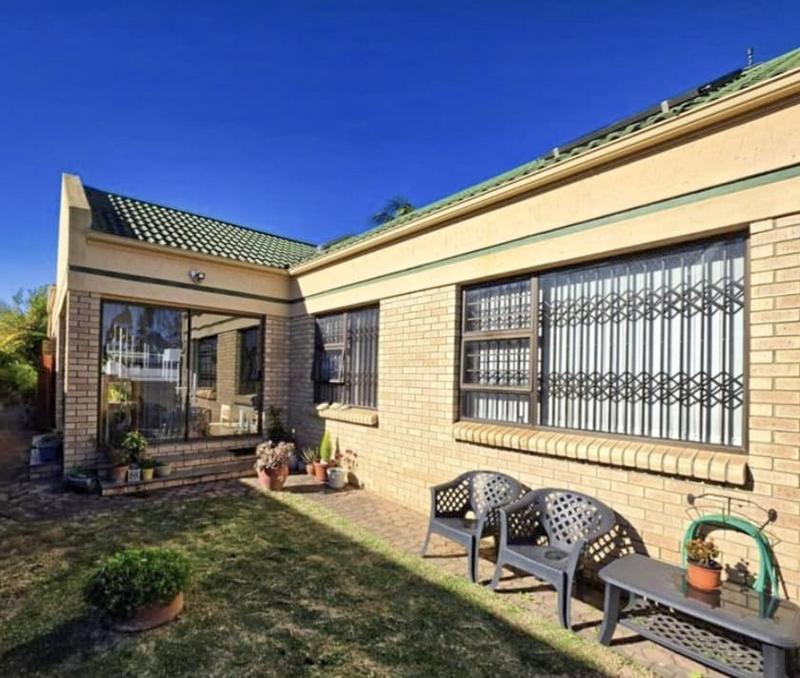 3 Bedroom Property for Sale in Heather Park Western Cape